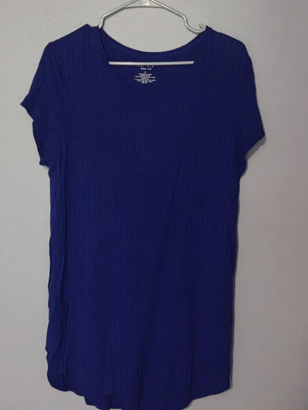 Apt. 9 Short Sleeve Ribbed Tee in Deep Blue